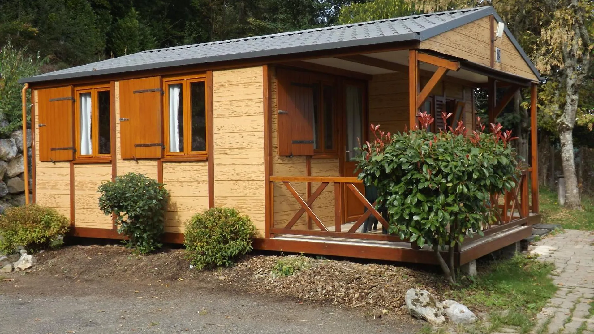 キャンプ場 Camping Plein Soleil ルルド