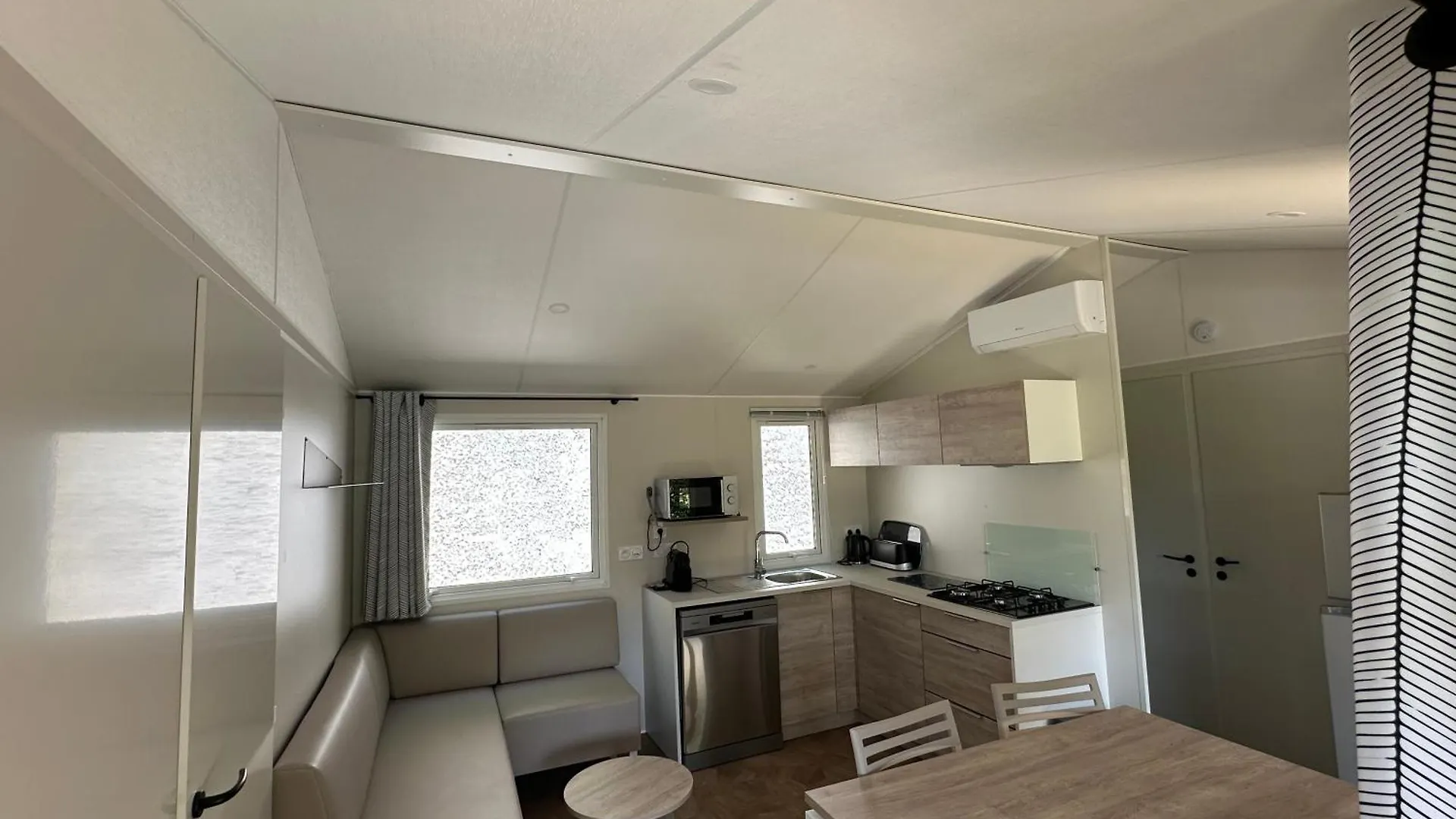 Camping Plein Soleil ルルド キャンプ場